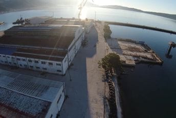 Adriatic 42 kupuje plutajući dok za remont superjahti u Bijeloj Adriatic 42 kupuje plutajući dok za remont superjahti u Bijeloj