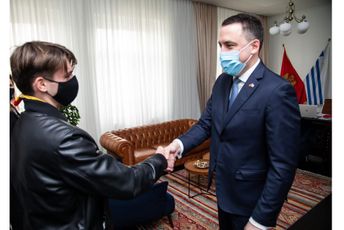 Vuković: Finansijski ćemo podržati Alena i pomoći mu da uskoro počne da radi Vuković: Finansijski ćemo podržati Alena i pomoći mu da uskoro počne da radi