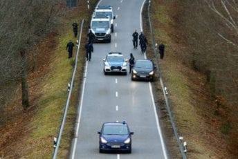 Uhapšen ubica: Rano jutros usmrtio dvoje mladih policajaca tokom rutinske kontrole Uhapšen ubica: Rano jutros usmrtio dvoje mladih policajaca tokom rutinske kontrole