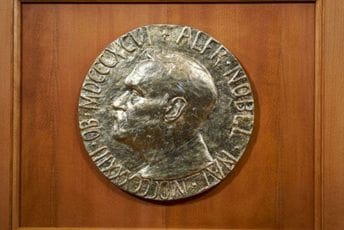 Atenboro, Tihanovskaja i Navaljni među nominovanima za Nobela za mir Atenboro, Tihanovskaja i Navaljni među nominovanima za Nobela za mir