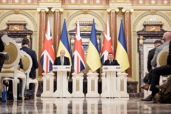 Zelenski: Sukob u Ukrajini mogao bi dovesti do opšteg rata u Evropi Zelenski: Sukob u Ukrajini mogao bi dovesti do opšteg rata u Evropi