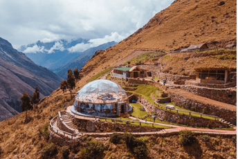 Spavanje pod zvijezdama na litici zemlje Inka Spavanje pod zvijezdama na litici zemlje Inka