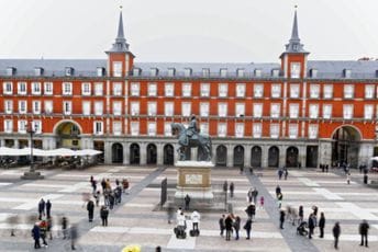 Španski parlament ratifikovao reforme u oblasti rada, neophodne za korišćenje pomoći EU Španski parlament ratifikovao reforme u oblasti rada, neophodne za korišćenje pomoći EU
