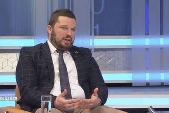 Mikić: Od Bečićevog odgovora zavisi kako će URA glasati Mikić: Od Bečićevog odgovora zavisi kako će URA glasati