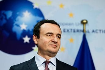 Kurti: Vučićev zahtjev o povratku vojske na Kosovo smiješan