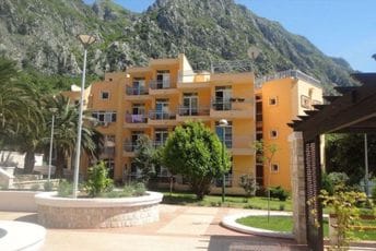 Direktor sumnja da su inspektori korumpirani Direktor sumnja da su inspektori korumpirani