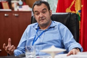 Golubović bi danas mogao da napusti funkciju Golubović bi danas mogao da napusti funkciju