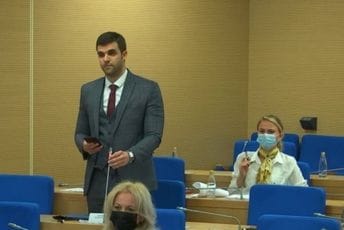 Božović: Uprkos optužbama spremni smo za dijalog Božović: Uprkos optužbama spremni smo za dijalog