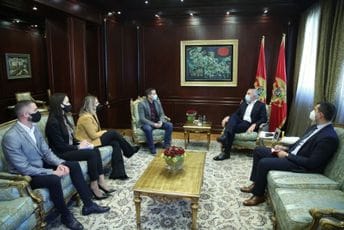 Kvalitet obrazovanja ključni problem našeg društva Kvalitet obrazovanja ključni problem našeg društva