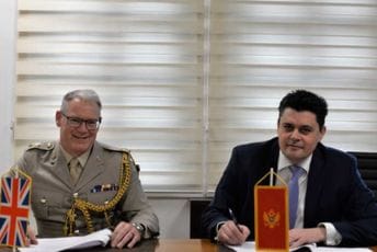 Pešić - Mejkok: Nastavak sadržajne i bogate saradnje u oblasti odbrane Crne Gore i Ujedinjenog Kraljevstva Pešić - Mejkok: Nastavak sadržajne i bogate saradnje u oblasti odbrane Crne Gore i Ujedinjenog Kraljevstva