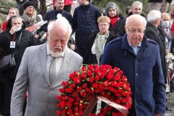 Antifašisti Crne Gore u Mostaru: Čuvaju uspomenu i opominju Antifašisti Crne Gore u Mostaru: Čuvaju uspomenu i opominju