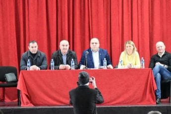 Najmanje pet odbora SNP-a protiv manjinske vlade Najmanje pet odbora SNP-a protiv manjinske vlade