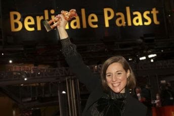 Španska drama „Alkaras“ osvojila Zlatnog medvjeda u Berlinu Španska drama „Alkaras“ osvojila Zlatnog medvjeda u Berlinu