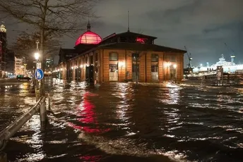 Velika oluja pogodila Njemačku, u Berlinu vanredno stanje Velika oluja pogodila Njemačku, u Berlinu vanredno stanje