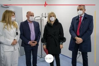 Dom zdravlja Podgorica dobio digitalni mamograf Dom zdravlja Podgorica dobio digitalni mamograf