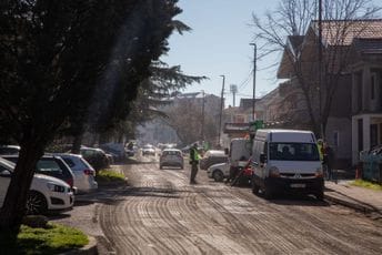 Vuković na Starom aerodromu: Uskoro završetak izgradnje novog parka, parking mjesta i sanacije saobraćajnica Vuković na Starom aerodromu: Uskoro završetak izgradnje novog parka, parking mjesta i sanacije saobraćajnica