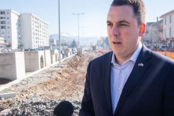 Vuković: Za mjesec završeno 35 projekata Vuković: Za mjesec završeno 35 projekata