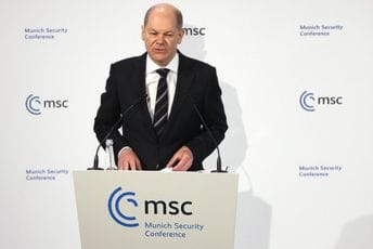 Berlin: Putin rekao Šolcu da Evropa može da nastavi da plaća ruski gas u eurima