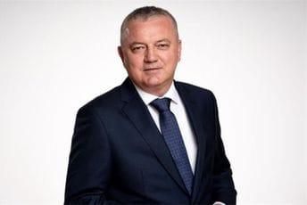 Razriješenom hrvatskom ministru određen jednomjesečni pritvor Razriješenom hrvatskom ministru određen jednomjesečni pritvor