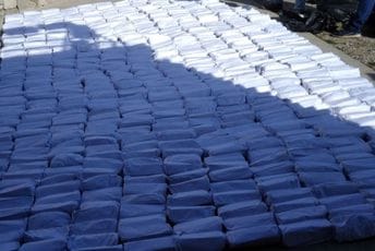 Uhapšene tri osobe, policija pronašla 328 kg rezanog duvana Uhapšene tri osobe, policija pronašla 328 kg rezanog duvana