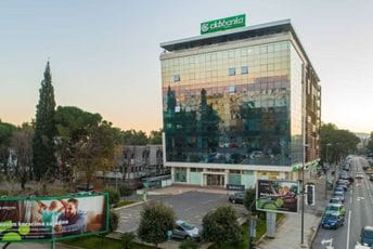 Pet miliona prisvojili u Baru, devet u Podgorici Pet miliona prisvojili u Baru, devet u Podgorici