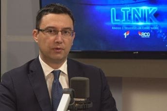 Bojović: Poljoprivrednicima neophodan državni garantni fond Bojović: Poljoprivrednicima neophodan državni garantni fond