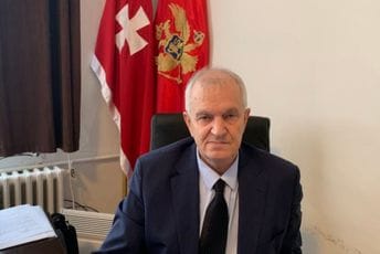 Koljević: Suditi Predragu Markoviću za riječ izgovorenu u zaštitu svoje države je zločin i velika sramota