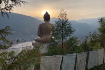 Zemlja najsrećnijih ljudi na svijetu, Kraljevina Butan Zemlja najsrećnijih ljudi na svijetu, Kraljevina Butan