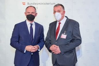 MUP: Miljanić istakao da je najranjivija granica prema Albaniji, zbog konfiguracije zemljišta MUP: Miljanić istakao da je najranjivija granica prema Albaniji, zbog konfiguracije zemljišta