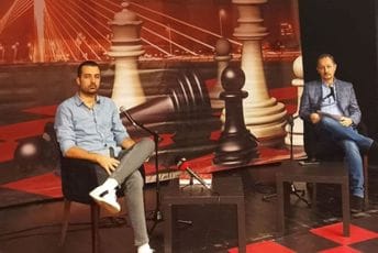 Svaki čitalac ima pravo da učita svoja značenja Svaki čitalac ima pravo da učita svoja značenja