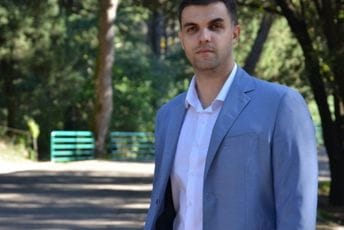 Božović: Naše zgrade preživjele bombardovanja i brojne nepogode, ali ne i nezasitost investitora Božović: Naše zgrade preživjele bombardovanja i brojne nepogode, ali ne i nezasitost investitora