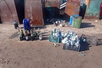 Zelenski se obratio Putinu, poziva na pregovore, građani Kijeva pripremaju molotovljeve koktele Zelenski se obratio Putinu, poziva na pregovore, građani Kijeva pripremaju molotovljeve koktele