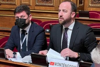 Nikolić: Ne zaboravite da Putin ima saveznike u Beogradu i Banjaluci Nikolić: Ne zaboravite da Putin ima saveznike u Beogradu i Banjaluci