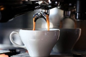 Oprez sa poručivanjem kafe u Italiji, bez napojnice u Japanu: Greške koje turisti prave Ilustracija