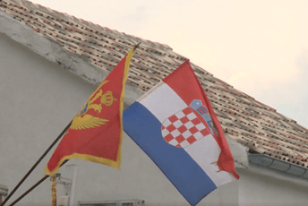 Iseljavaju Hrvate iz Doma kulture, Opština tvrdi da je problem i u HGI-u Iseljavaju Hrvate iz Doma kulture, Opština tvrdi da je problem i u HGI-u