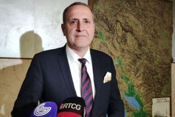 Popović: LP uzdržana dok ne čujemo ko je mandatar Popović: LP uzdržana dok ne čujemo ko je mandatar