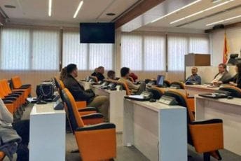 I danas bez dogovora, prinudna uprava pred vratima Opštine Budva I danas bez dogovora, prinudna uprava pred vratima Opštine Budva