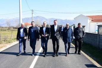 Otvorena dionica magistralnog puta Tuzi-Mataguži Otvorena dionica magistralnog puta Tuzi-Mataguži