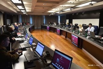 Neizvjesno usvajanje odluke o uvođenju sankcija Rusiji Neizvjesno usvajanje odluke o uvođenju sankcija Rusiji