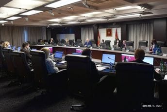 Za ekonomski oporavak Crne Gore do 2026. potrebno 4,35 milijardi eura Za ekonomski oporavak Crne Gore do 2026. potrebno 4,35 milijardi eura