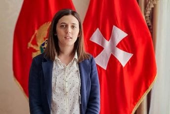 Martinović imenovana za zamjenicu gradonačelnika Cetinja Martinović imenovana za zamjenicu gradonačelnika Cetinja