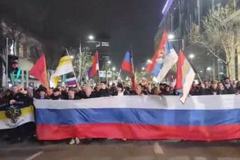 Bilo i transparenata iz Crne Gore, ispisivali slovo "Z" na kolovozu, klicali i Bjelorusiji Bilo i transparenata iz Crne Gore, ispisivali slovo "Z" na kolovozu, klicali i Bjelorusiji