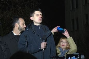 Među govornicima i 'čuveni' desničar iz Obraza, učestvovao i bivši Tadićev savjetnik Mlađan Đorđević Među govornicima i 'čuveni' desničar iz Obraza, učestvovao i bivši Tadićev savjetnik Mlađan Đorđević