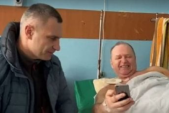 Kličko: Vozača hitne pogodili su geleri dok je spašavao pacijenta