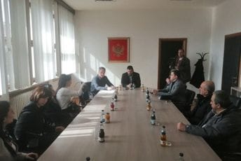 Kovačević: Nikšić će pomoći porodicama boraca stradalih u ratovima 90-ih Kovačević: Nikšić će pomoći porodicama boraca stradalih u ratovima 90-ih