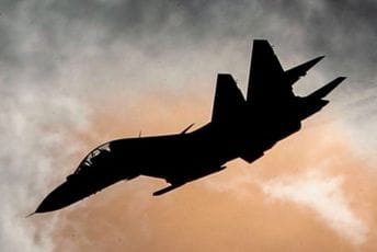 Izrael napao aerodrom u Damasku, poginulo pet sirijskih vojnika Izrael napao aerodrom u Damasku, poginulo pet sirijskih vojnika