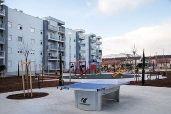 Stari aerodrom dobio još jednu parkovsku površinu sa sadržajima za sve generacije Stari aerodrom dobio još jednu parkovsku površinu sa sadržajima za sve generacije