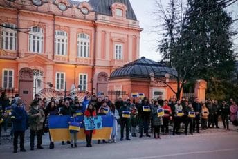 Cetinje i danas za Ukrajinu: Putine, uprskao si stvar! Cetinje i danas za Ukrajinu: Putine, uprskao si stvar!