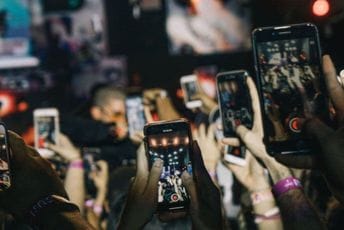 Minić: Turista više vjeruje Fejsbuku i influenserima nego klasičnoj reklami Minić: Turista više vjeruje Fejsbuku i influenserima nego klasičnoj reklami