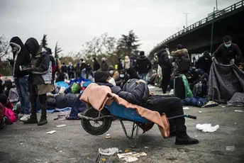 Strah od novog haosa: Migrante iz Bjelorusije tjeraju u Ukrajinu Strah od novog haosa: Migrante iz Bjelorusije tjeraju u Ukrajinu